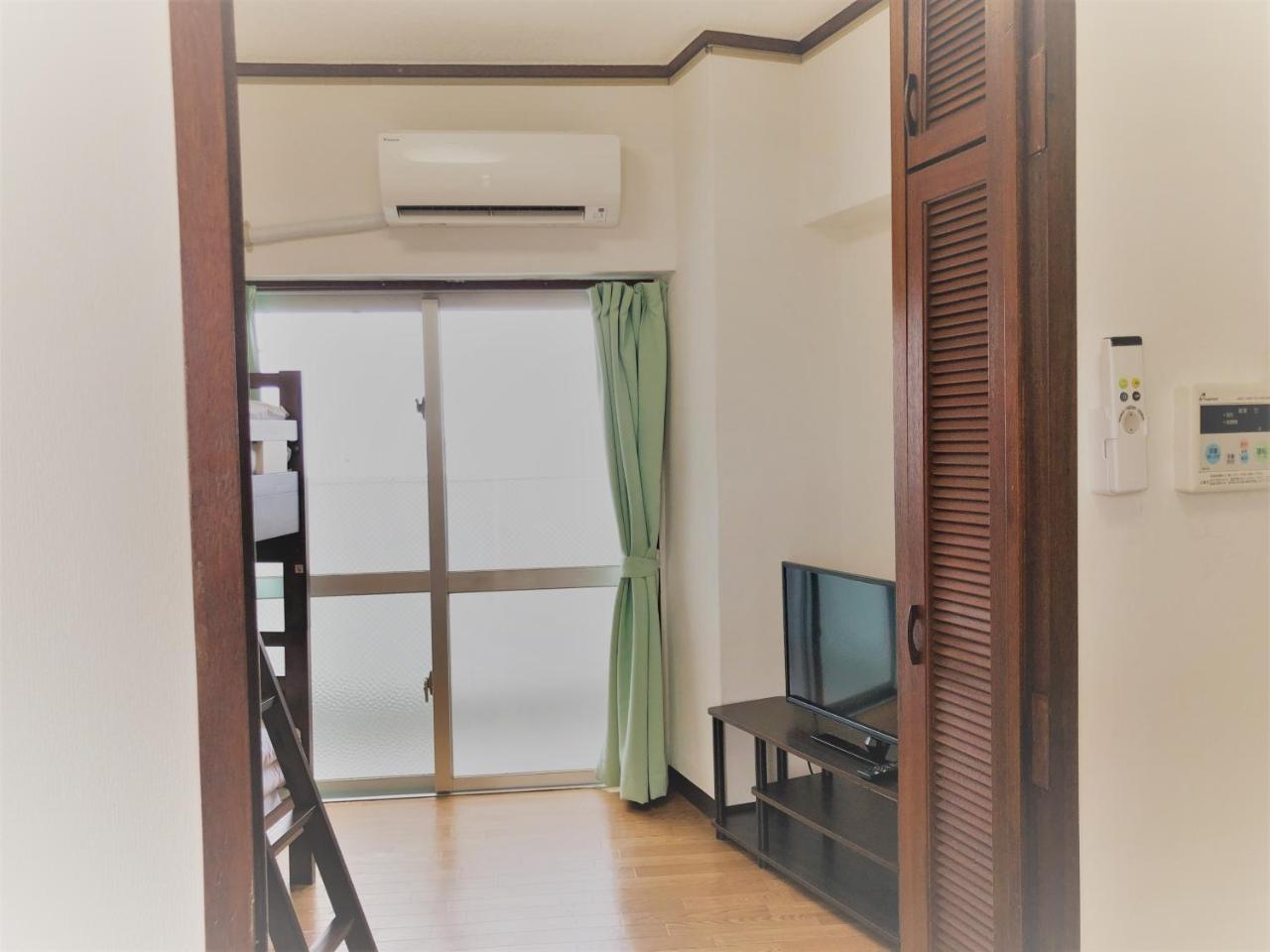 Sunset Hills Inn Naha Exterior foto