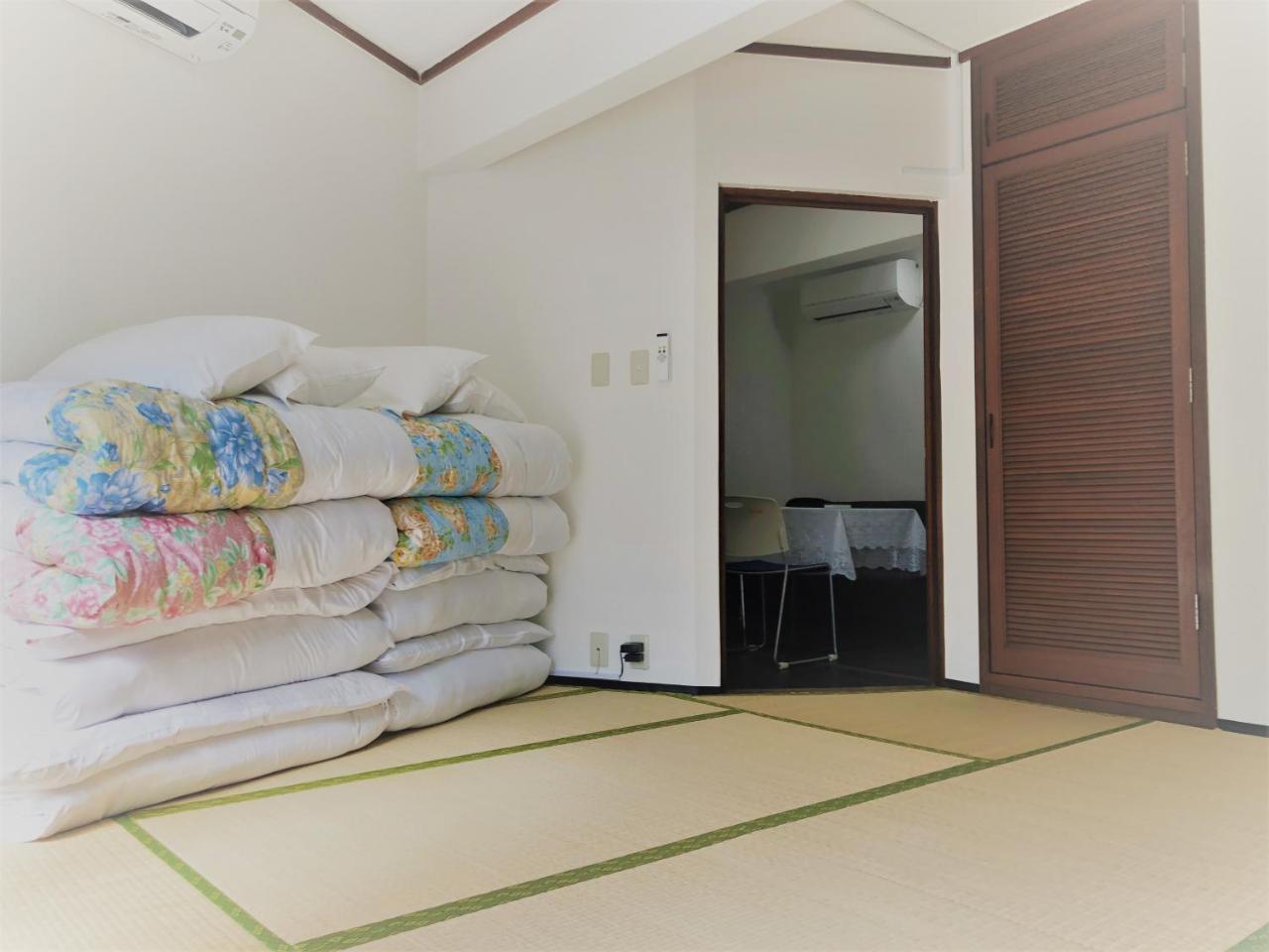 Sunset Hills Inn Naha Exterior foto